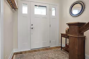 1391 Bluestem Trl, Oconomowoc, WI 53066 - Photo 2