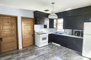529 West Blvd, Racine, WI 53405 - Photo 6