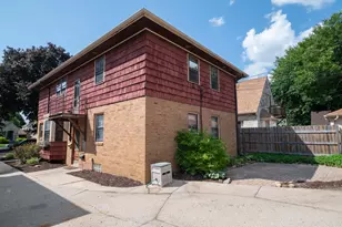 2822 N 70th St, Milwaukee, WI 53210 - Photo 24