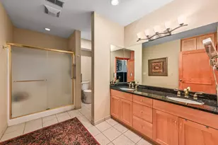 301 E Reservoir Ave, Milwaukee, WI 53212 - Photo 26