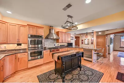 301 E Reservoir Ave #4, Milwaukee, WI 53212 - Photo 18