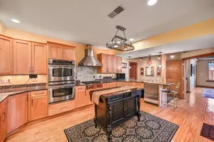 301 E Reservoir Ave, Milwaukee, WI 53212 - Photo 18