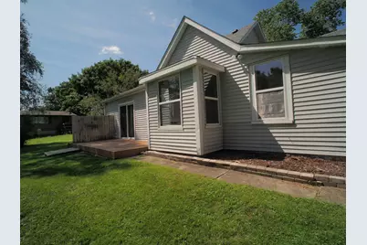 521  Humboldt St, Watertown, WI 53094 - Photo 4