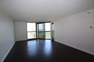 1660 N Prospect Ave, Milwaukee, WI 53202 - Photo 2