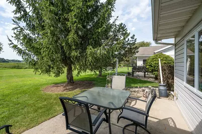 400 S Rice St #12, Whitewater, WI 53190 - Photo 4