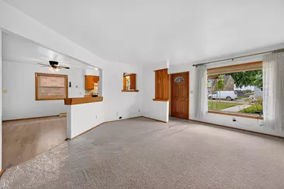 1252 S 40th St, West Milwaukee, WI 53215 - Photo 4