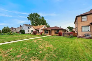 1252 S 40th St, West Milwaukee, WI 53215 - Photo 2