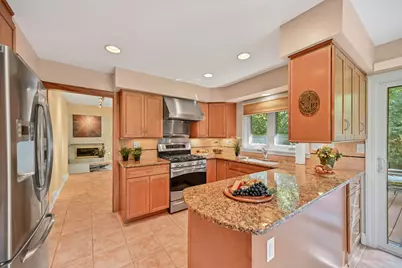 12303 N Golf Dr, Mequon, WI 53092 - Photo 12