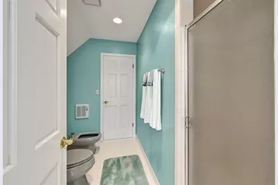 12303 N Golf Dr, Mequon, WI 53092 - Photo 22