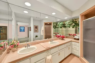 12303 N Golf Dr, Mequon, WI 53092 - Photo 14