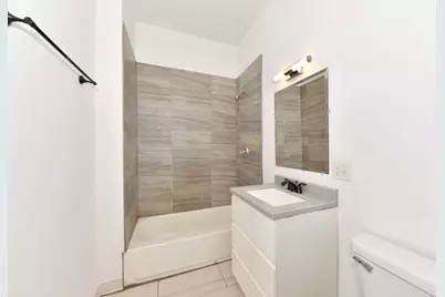 3238 W Juneau Ave, Milwaukee, WI 53208 - Photo 8