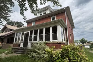 808 17th Ave, Monroe, WI 53566 - Photo 2