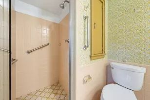805 E Hyde Way, Fox Point, WI 53217 - Photo 26