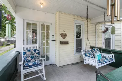 117 N Fourth St, Delavan, WI 53115 - Photo 2