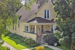 117 N 4th St, Delavan, WI 53115 - Photo 1