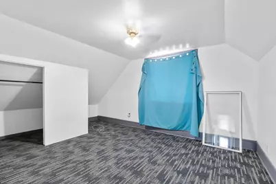 3654 E Squire Ave, Cudahy, WI 53110 - Photo 12