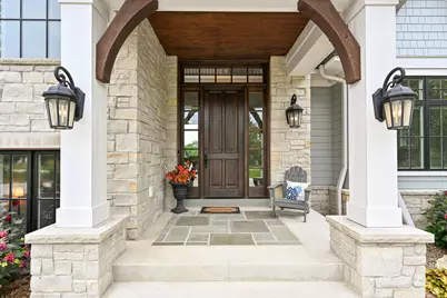 254  Legend Heights Ct, Wales, WI 53183 - Photo 4