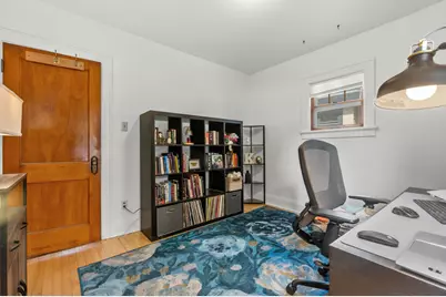 3238 S Griffin Ave, Milwaukee, WI 53207 - Photo 16