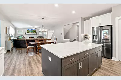 8570  83rd St, Pleasant Prairie, WI 53158 - Photo 18