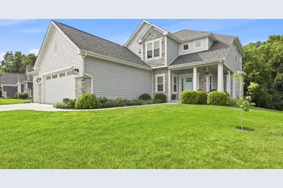 8570  83rd St, Pleasant Prairie, WI 53158 - Photo 4