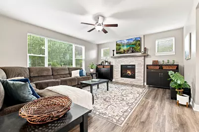 8570  83rd St, Pleasant Prairie, WI 53158 - Photo 8