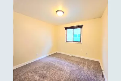 2239  Carmen Ave, Sheboygan, WI 53081 - Photo 14