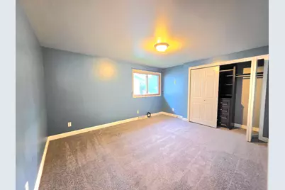2239  Carmen Ave, Sheboygan, WI 53081 - Photo 18