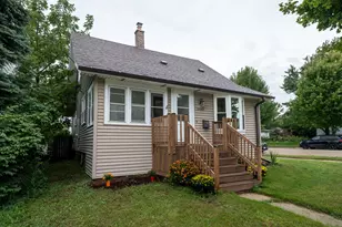 5447 S Lake Dr, Cudahy, WI 53110 - Photo 1