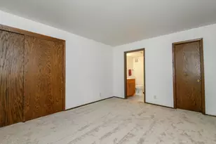 20155 Independence Dr, Brookfield, WI 53045 - Photo 20
