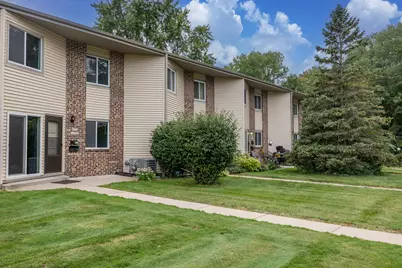 W170N11545  Armada Dr #21-9, Germantown, WI 53022 - Photo 1