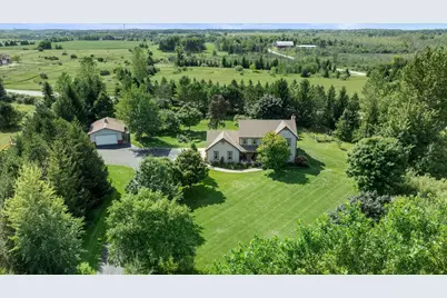 1669  Lake Shore Rd, Grafton, WI 53024 - Photo 6