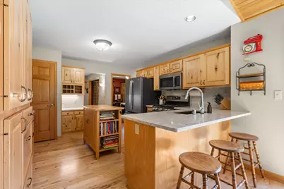 1669  Lake Shore Rd, Grafton, WI 53024 - Photo 16