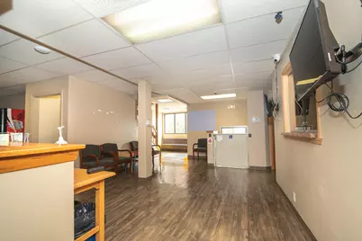 420  7th St, Racine, WI 53403 - Photo 4