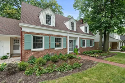 154 N 88th St, Wauwatosa, WI 53226 - Photo 44