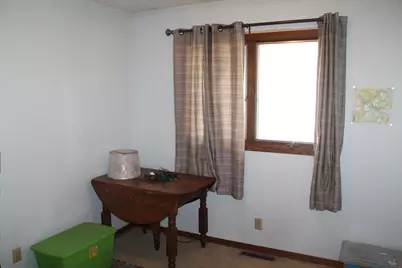 633  12th Ave, Onalaska, WI 54650 - Photo 10