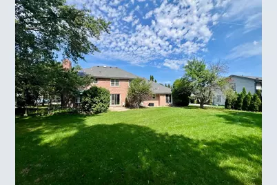 12231 W White Oak Dr, Greenfield, WI 53228 - Photo 48