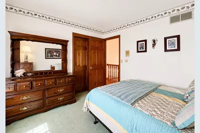 12231 W White Oak Dr, Greenfield, WI 53228 - Photo 40