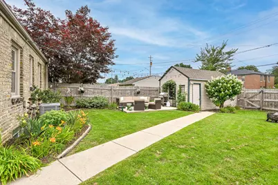 2840 N 77th St, Milwaukee, WI 53222 - Photo 26