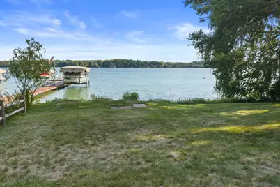 37738  Valley Rd, Summit, WI 53066 - Photo 4
