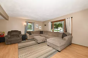 664 Austin Rd, Burlington, WI 53105 - Photo 8