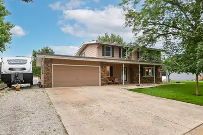 664  Austin Rd, Burlington, WI 53105 - Photo 1