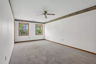 N25W24069 River Park Dr, Pewaukee, WI 53072 - Photo 28
