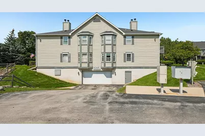 N25W24069  River Park Dr #6, Pewaukee, WI 53072 - Photo 38