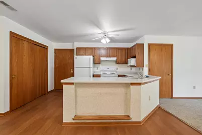 N25W24069  River Park Dr #6, Pewaukee, WI 53072 - Photo 20