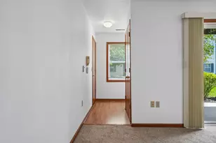 N25W24069 River Park Dr, Pewaukee, WI 53072 - Photo 10