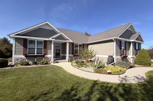 4600 Nicole Ln, Sheboygan, WI 53083 - Photo 1