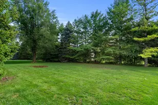 N6193 Woodland Meadows Dr, Sheboygan, WI 53083 - Photo 32
