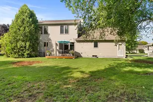 N6193 Woodland Meadows Dr, Sheboygan, WI 53083 - Photo 34