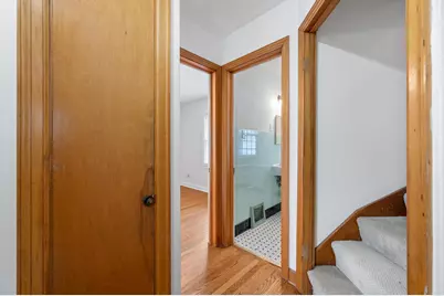 7020 N Rockledge Ave, Glendale, WI 53209 - Photo 16