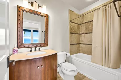 6702 N Lake Dr, Fox Point, WI 53217 - Photo 34